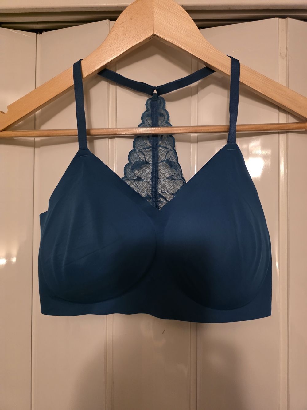 True Seamless Teal Lace-Back Bra